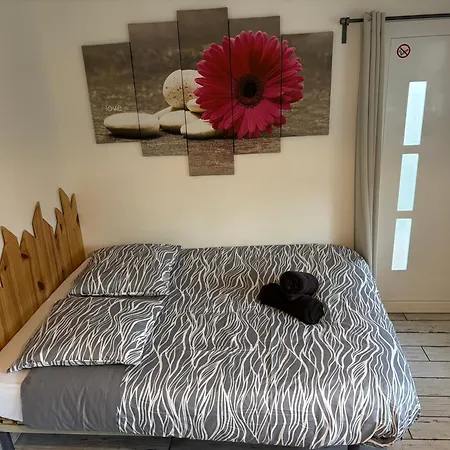 A La Campagne 1 Апартаменты Cerans-Foulletourte